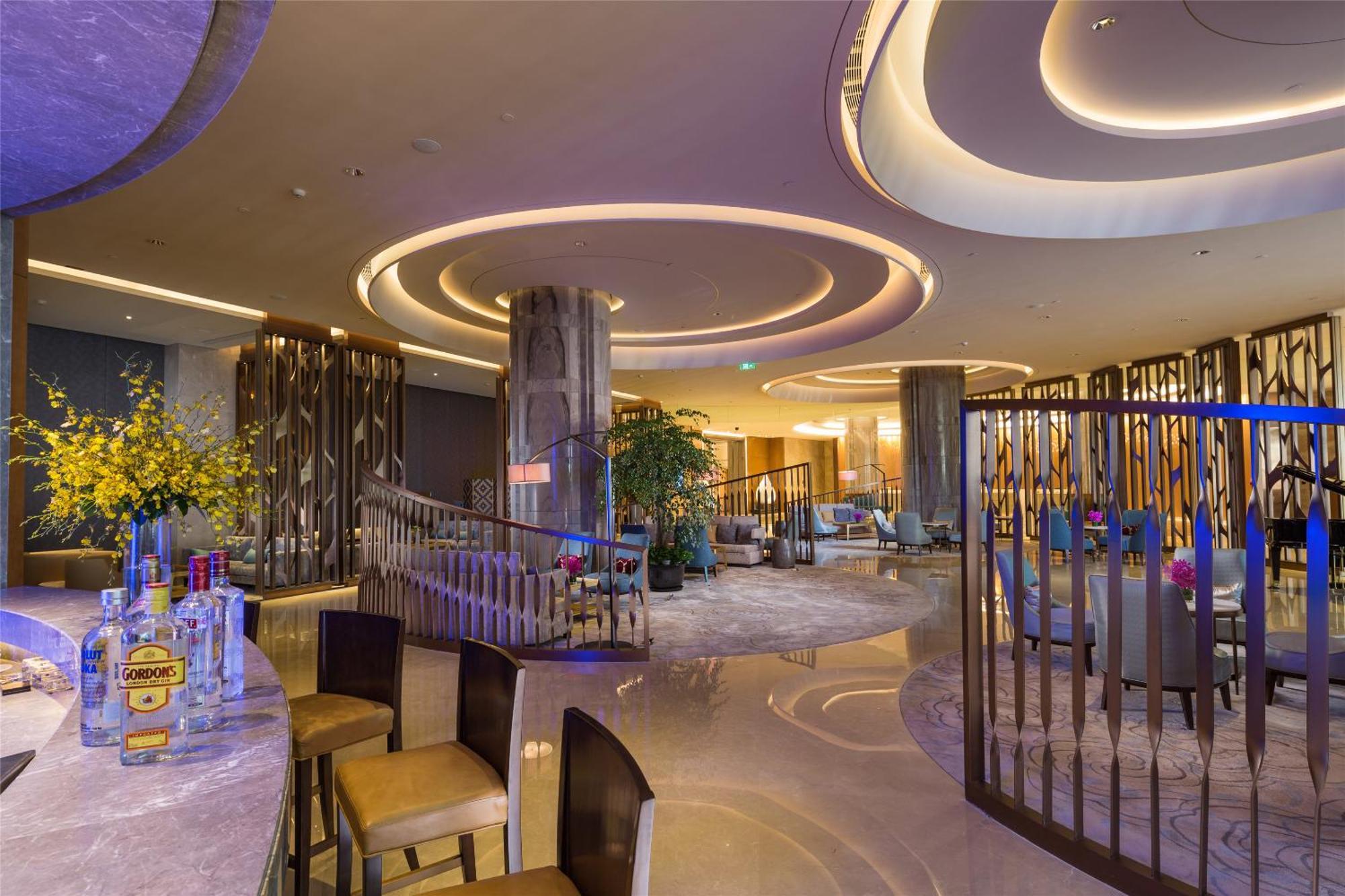 Hilton Urumqi Exteriör bild