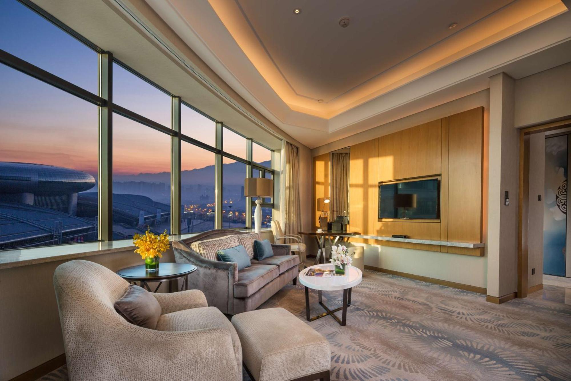 Hilton Urumqi Exteriör bild