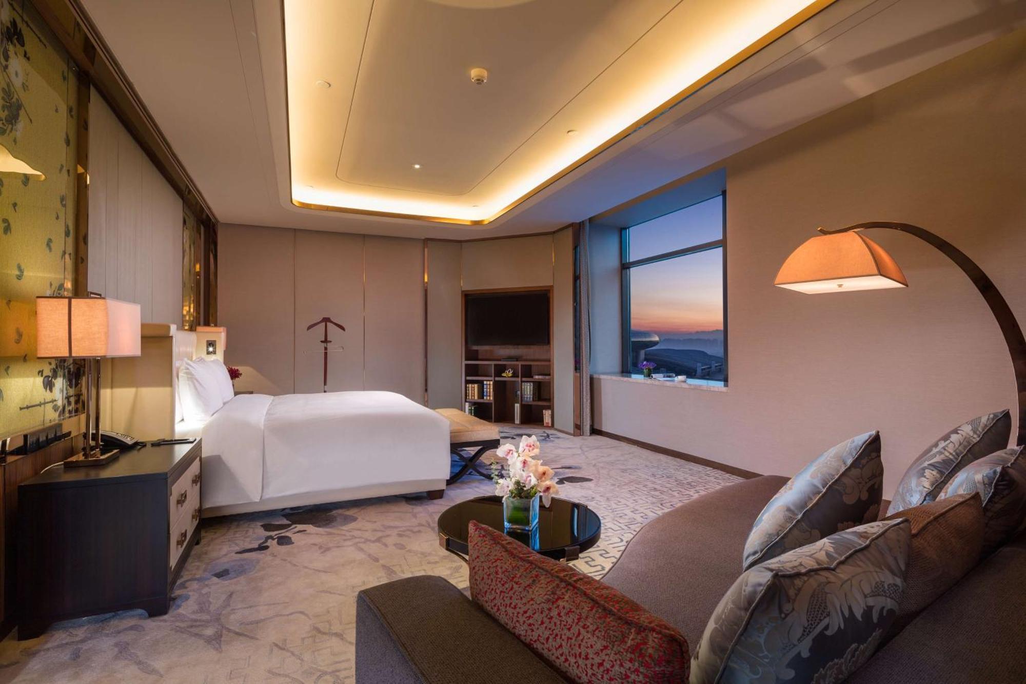 Hilton Urumqi Exteriör bild