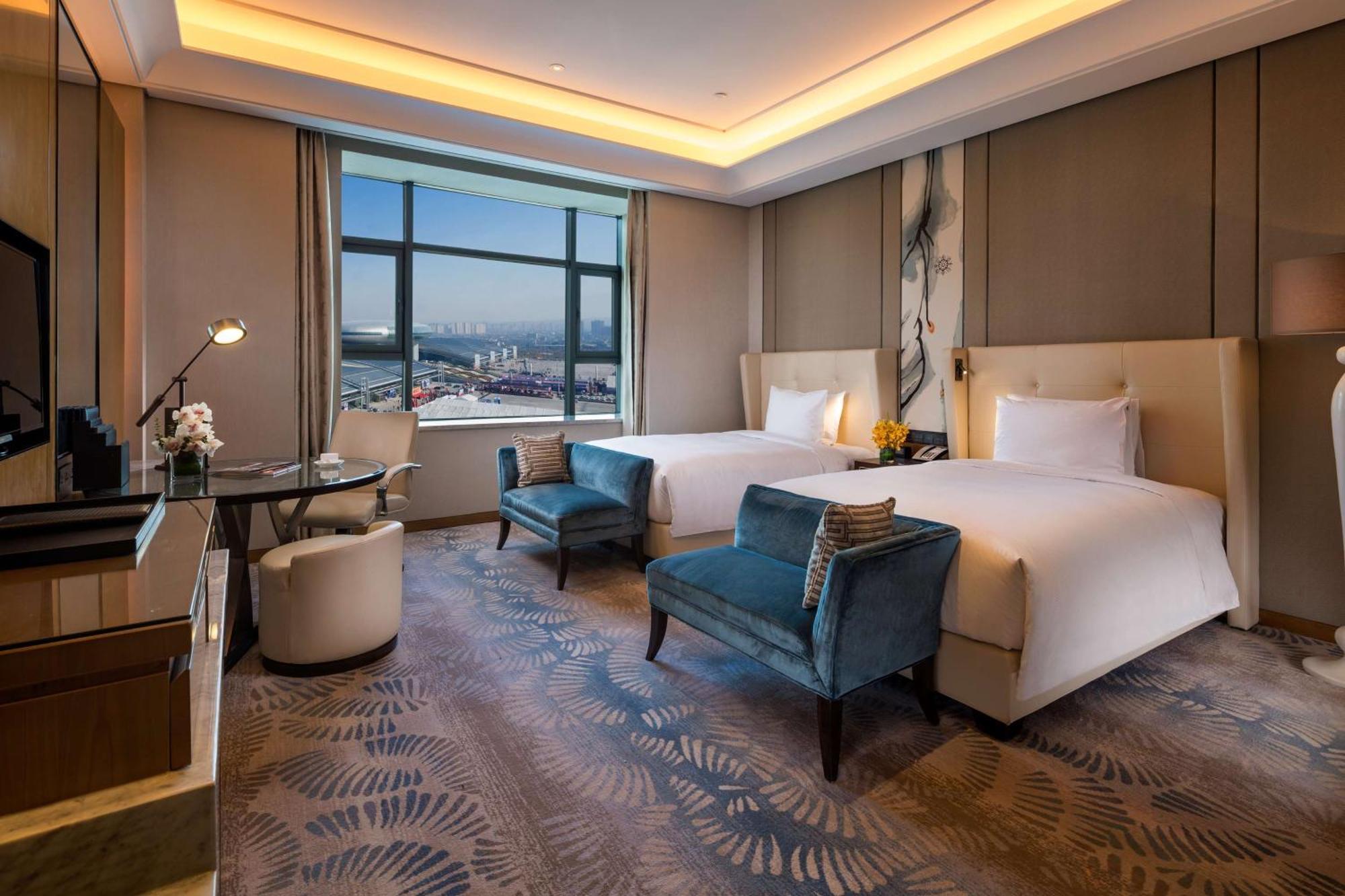 Hilton Urumqi Exteriör bild